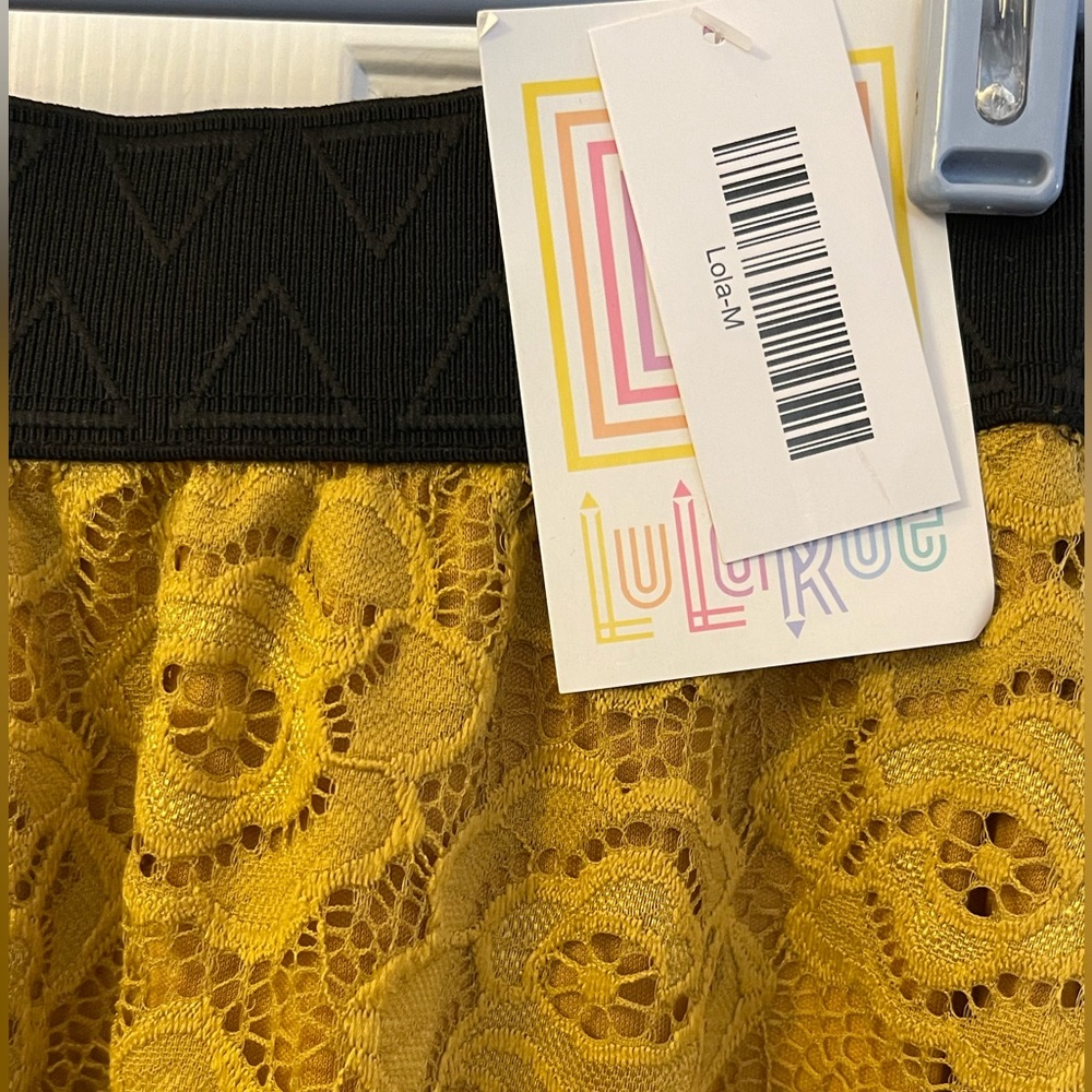 NWT LuLaRoe LOLA GOLD LACE MIDI SKIRT. Black stretch waist. FULLY LINED. Size M. - Picture 7 of 8